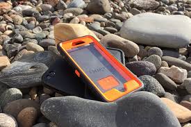 Get it in saddle brown, midnight blue, brown (pictured), black, or red. 12 Best Rugged Cases For Iphone 6 And 6 Plus