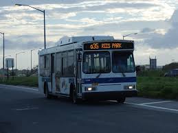 mta re routes q22 q35 buses in