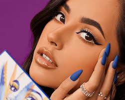 becky g launched treslúce to celebrate
