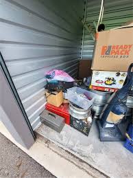 storage auction in lansing mi