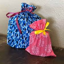 easy sew drawstring fabric gift bag