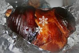 Our holiday gift guide for pets has 40 christmas & hanukkah gift ideas for dogs, cats + their owners—from rach's fave stocking stuffers to. Trisha Yearwood S Baked Ham With Brown Sugar Honey Glaze Best Ham I Have Ever Had Seriously Baked Ham Trish Yearwood Recipes Brown Sugar Honey Glaze