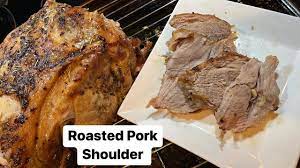 how to make roasted pork shoulder
