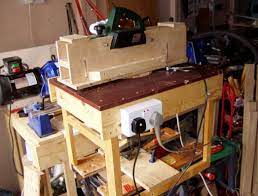 Looking for a good deal on diy planer? The Picture Above Shows A Home Made Thicknesser An Electric Planer Houtwerk Hout