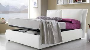 Specie se si possiede una camera da letto non particolarmente grande, è raccomandabile optare per un letto contenitore. Letti Contenitore Di Mondo Convenienza Con Prezzi Blog Bcasa