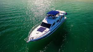 gold coast luxury boat charters