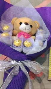 Cara mudah, ringkas dan cepat untuk menghasilkan jambangan bunga menggunakan coklat dan bunga. Diy Bouquet Coklat Teddy Bear Untuk Majlis Graduasi Lebih Jimat Boleh Deko Ikut Citarasa Anda