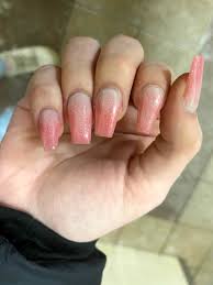 ombre pink glitter nails design