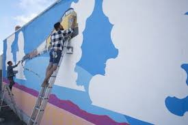 quick tips on how to paint a wall mural
