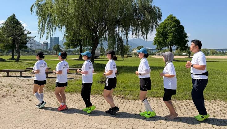 Korean slow jogging trend: How tiny steps boost fitness and well-being