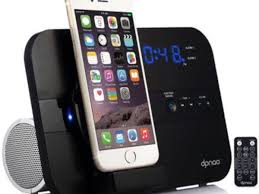The ihome idl45 gives users a lightning dock with alarm clock, fm radio and extra usb port. Best Iphone Alarm Clock Docks In 2021