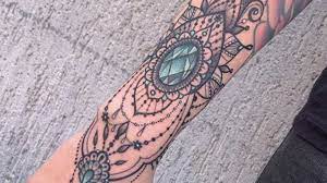 10 idées de tatouages pour un Poissons, vous allez adorer !