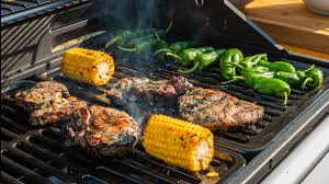 the best gas grills under 500 in 2022