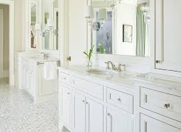 White Bath Vanity With Oval Glass Knobs