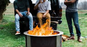 You can go to the company's website to see how the stoves work. The Original Smokeless Fire Pit Breeo