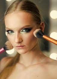professional makeup artist training