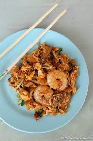Some kwetiau goreng are made plain without any protein and some are made similar to this version. Chasing Char Koay Teow The Search For The Best Char Koay Teow In Penang The Boy Who Ate The World