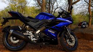 I am able to fly my ship but right now i only have a static background where i will fly out of bounds within a few seconds. Bought A Yamaha R15 V3 Can The Fuel Economy Be So High Team Bhp