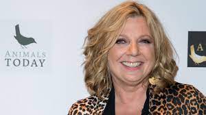 Loretta maxine schrijver (born 16 may 1956 in new york city) is a dutch television host. Loretta Schrijver Finds It Not So Important To Be On Tv On Primetime Teller Report