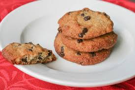 chocolate chip cookies almond flour