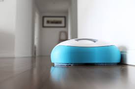 the everybot rs500 cleans your floors