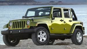 It also has drive modes such as, 'sand, 'snow', and 'rock'. Why A Jeep Wrangler Isn T A Good First Car For Your Teenager