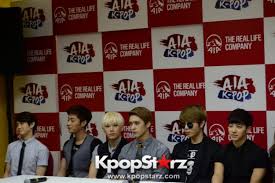 As a an appreciation from the lukies, they gave lunafly a box of cupcakes wi. Cube Family Beast 4minute G Na Attends Aia Kpop Concert Press Conference In Malaysia Photos Kpopstarz
