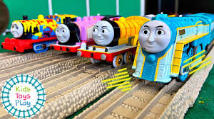 friends trackmaster race