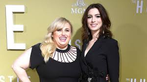 rebel wilson says anne hathaway made a