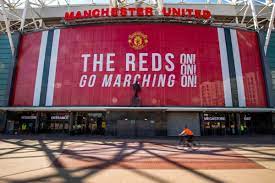 Manchester United (MANU) Stock Drops After Glazers Offer Stake Sale -  Bloomberg