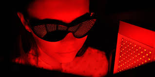 Red Light Therapy And Cryotherapy The Benefits And Risks Theralight