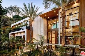 Resort Style Los Angeles Ca Homes
