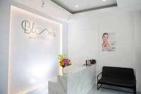 review of blooms beauty studio