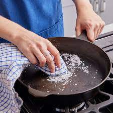 how to clean the bottoms of pans