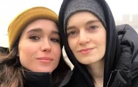 Juno star ellen page has married her partner emma portner. Ellen Page Feels Lucky On One Year Anniversary Of Marriage To Emma Portner