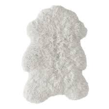 white fluffy sheepskin carpet 3d model