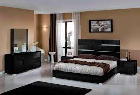 Modern ebony lacquer finish bed piero bedroom. Black Lacquer Bedroom Furniture Italian Style Rafael Decoratorist 71108