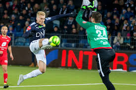 Andreas ulland andersen (born 6 may 1989) is a norwegian footballer who plays as a midfielder for vard haugesund. Drammen Live24 Eirik Ulland Andersen Solgt Til Molde