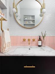 10 On Trend Pink Bathrooms