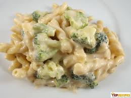 creamy cheese and broccoli gemelli