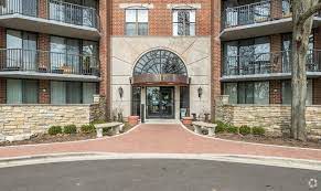 naperville luxury apartments for