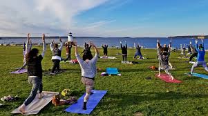 yoga at bug light park in south