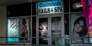 channelside nail salon free drinks