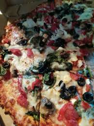 thin crust pacific vegetable pizza