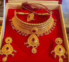 gold plated necklace with earrings