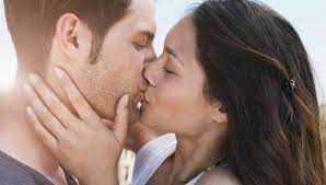Baiser amoureux : pourquoi s'embrasse-t-on sur la bouche ?