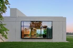 Riviera del Brenta Minimalist Home is a Relaxed Refuge gambar png