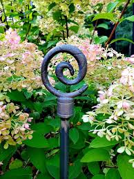 spiral 5 tall solid iron garden stakes