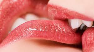lip kisses hd wallpaper