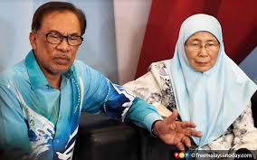It was reported yesterday, that anwar had been granted an audience with the yang dipertuan agong. Will Wan Azizah Move Over For Anwar Now Free Malaysia Today Fmt